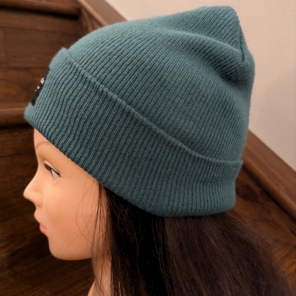Aeropostale Teal Beanie one size knit toque - Picture 2 of 6